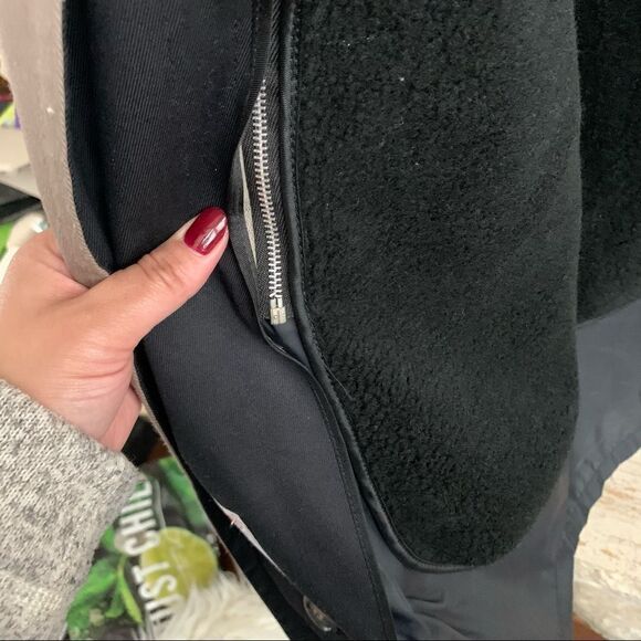 London fog lined trench coat - Picture 10 of 12